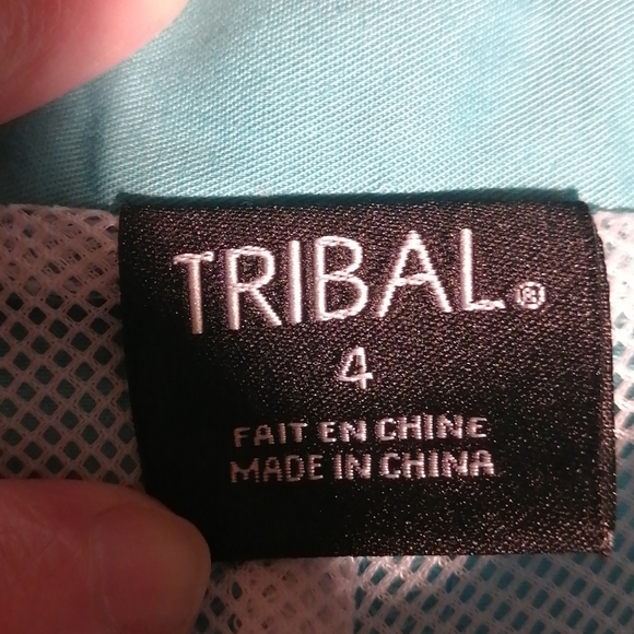 Tribal full zip hooded safari vest with belt - Picture 4 of 6